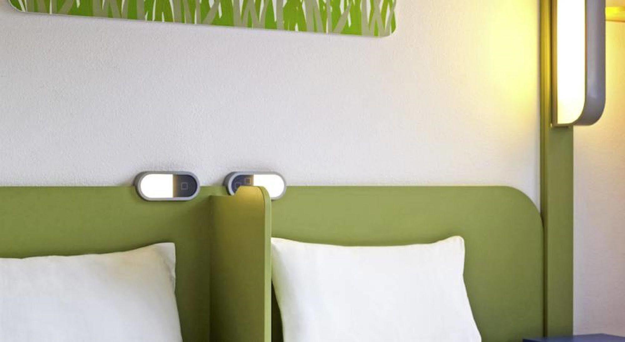 Ibis Budget - Porte De Bagnolet Kültér fotó