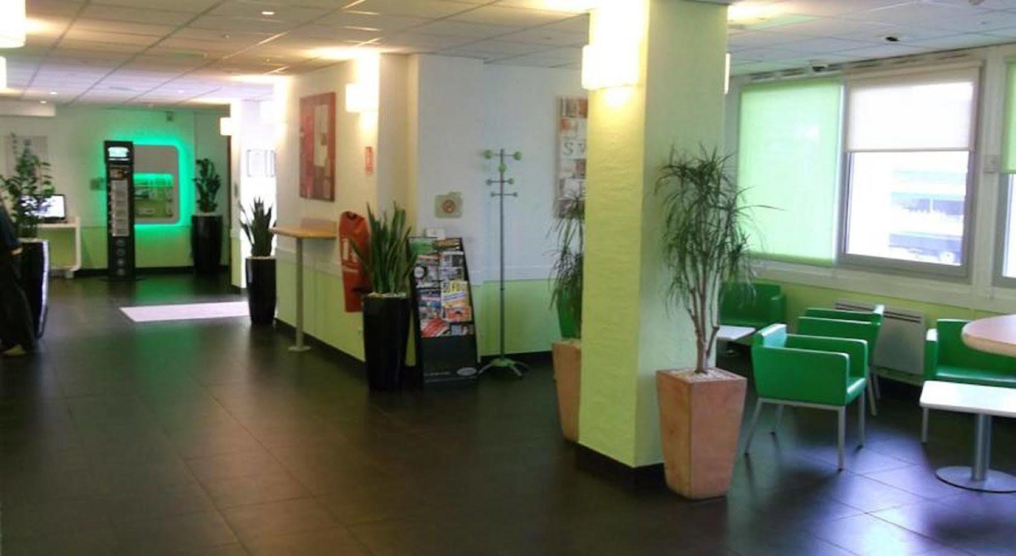 Ibis Budget - Porte De Bagnolet Kültér fotó